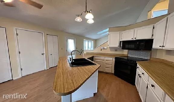 Building Photo - 3 br, 2 bath House - 3615 Silvertip Pl