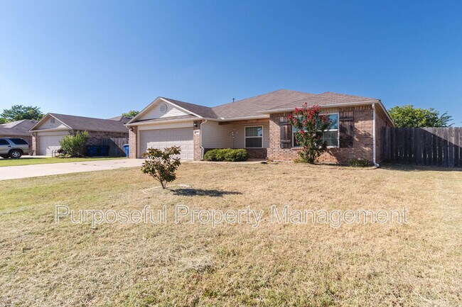 Building Photo - 1809 West Antler Way