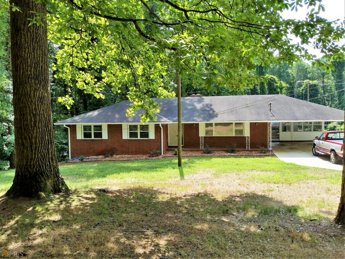 1847 Childress Dr SW, Atlanta, GA 30311 House Rental in Atlanta, GA