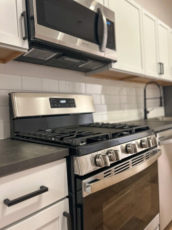 Foto del edificio - 2326 Sarah St