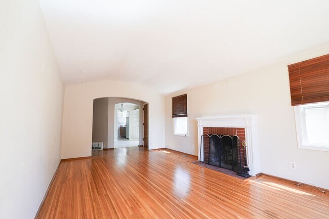 Foto del edificio - Single Family Home