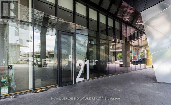 Building Photo - 21 Lawren Harris Square