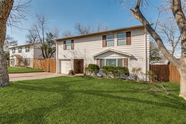 Foto del edificio - 14423 Sunrose Ln