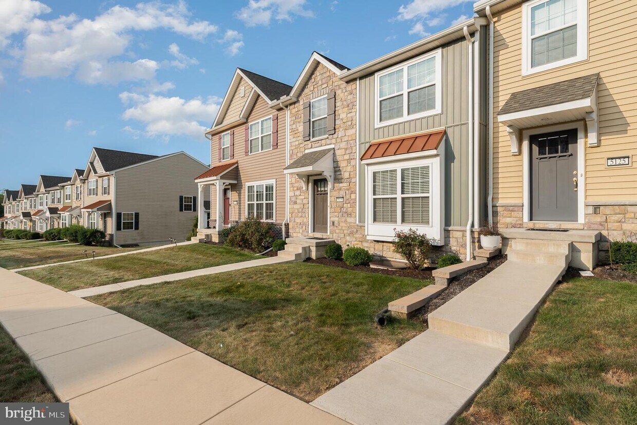 5115 Laurel Valley Ln, Enola, PA 17025 Townhome Rentals in Enola PA