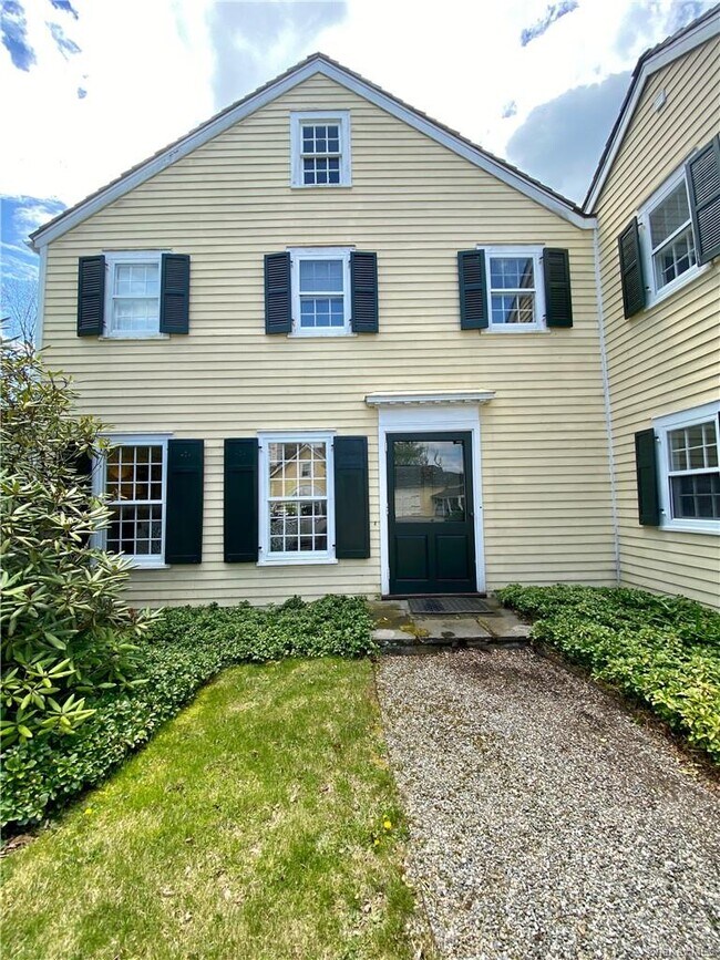 Foto del edificio - 333 Hook Rd