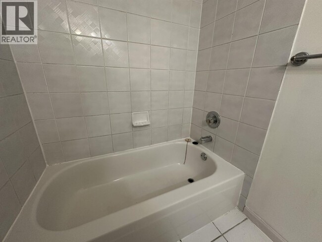 Building Photo - 509 Carnarvon St