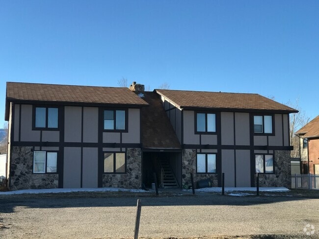Building Photo - 3331 Provence Ct