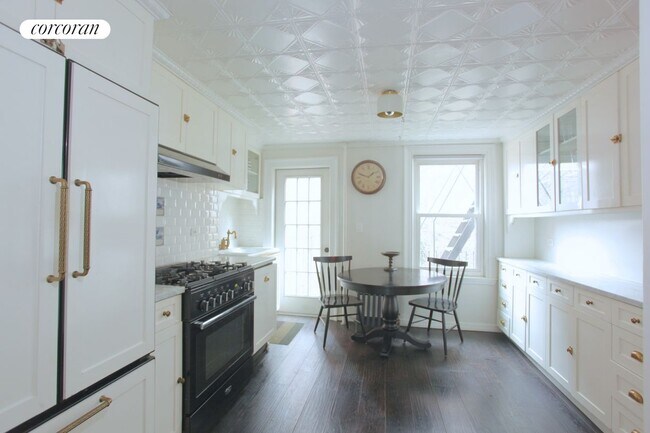 Foto del edificio - 255 Wythe Ave