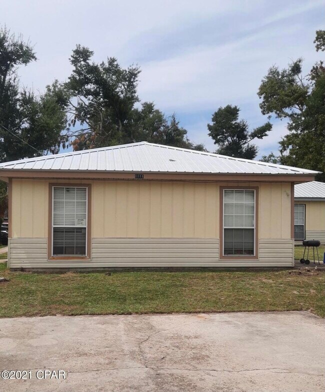 Building Photo - 1111 Fortune Ave