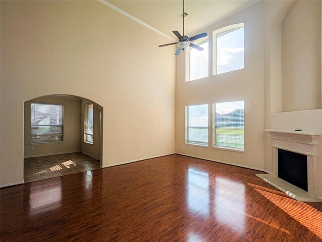 Building Photo - 6026 Oxford Lake Dr