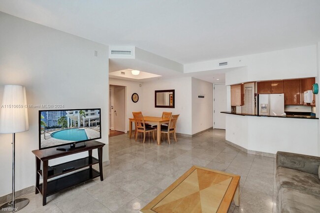 Foto del edificio - 3 br, 3 bath House - 801 Brickell Key Blvd