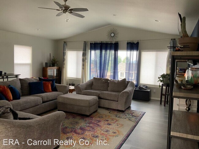 Foto del edificio - 4 br, 3 bath House - 1128 Fleming