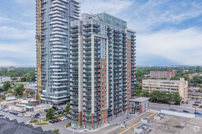 Photo du bâtiment - Rhythm Condos and Lofts