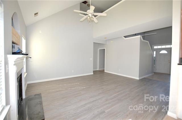 Foto del edificio - 2888 Clover Rd NW