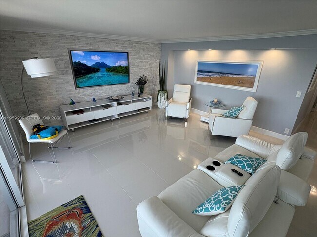 Foto del edificio - 2030 S Ocean Dr