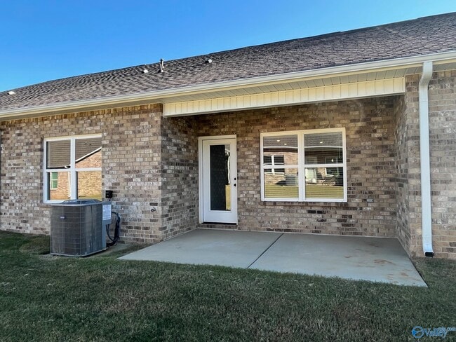 Foto del edificio - 3142 Mead Wy SE