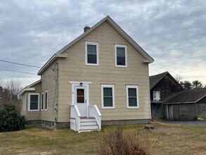 Building Photo - 39 Burt St