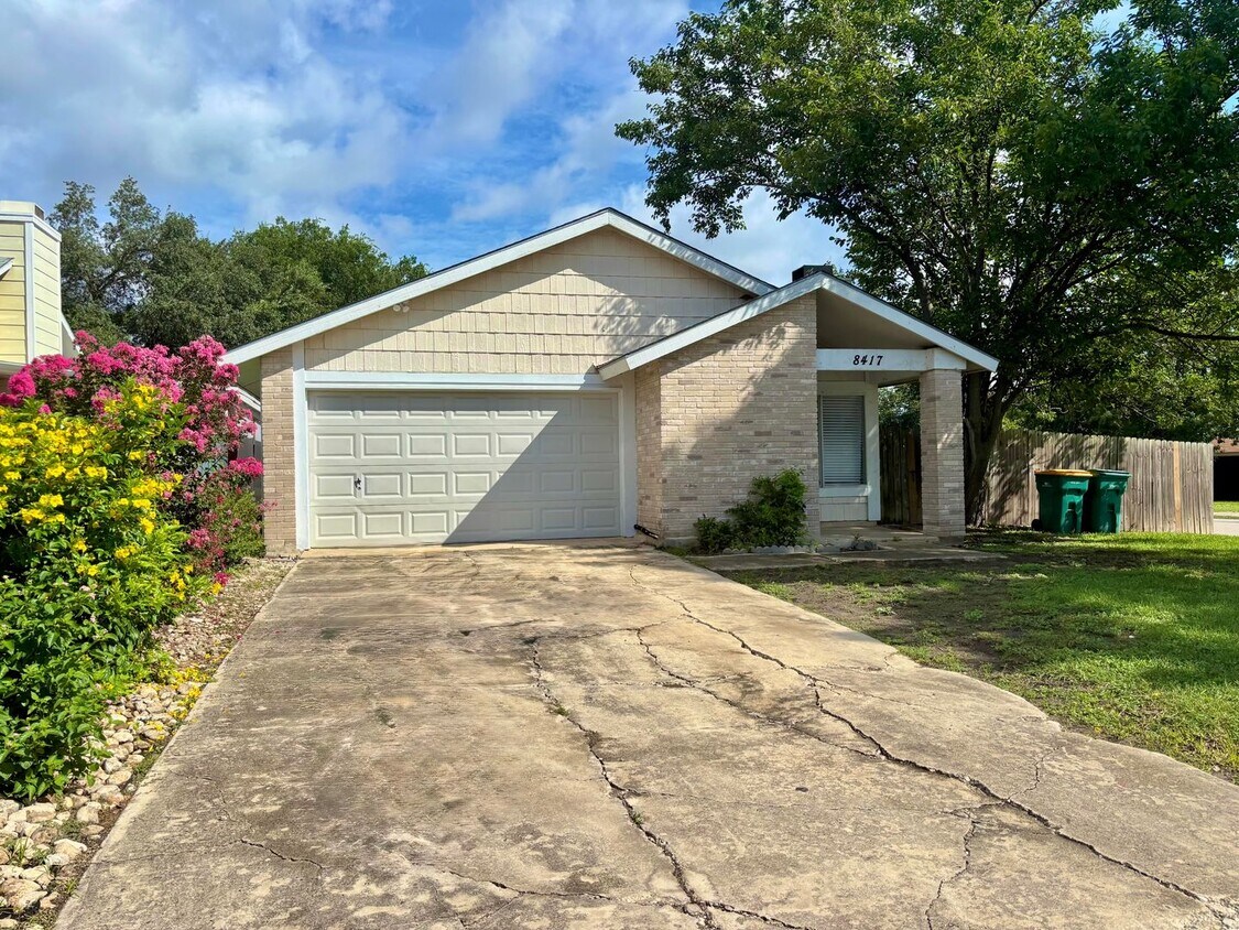 Foto principal - 8417 7th St