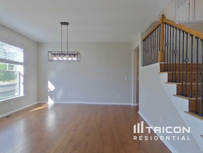 Building Photo - 12997 Banyon Cir