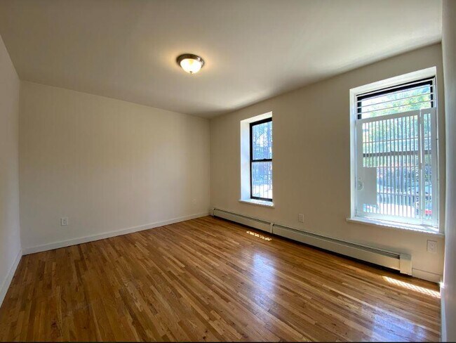 Foto del edificio - 280 Milford Street