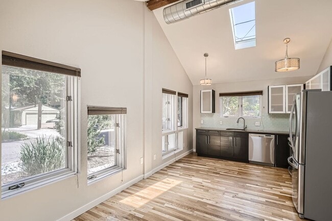 Building Photo - Adorable 2Bed/2Bath Home in Congress Park