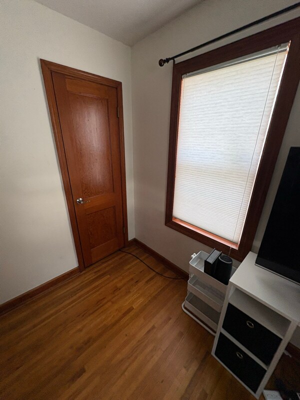 Foto del edificio - 1015 8th Ave NW