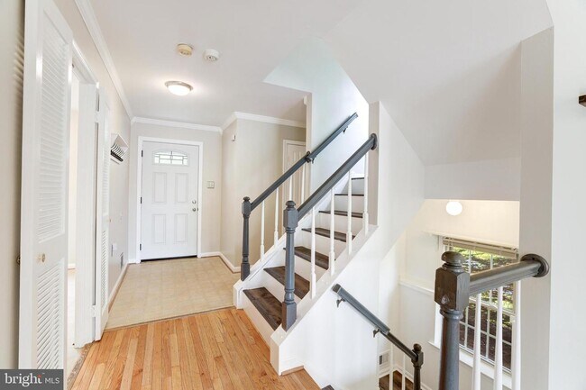 Foto del edificio - 12727 Inverness Way