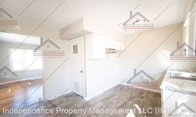 Foto del edificio - 3 br, 1 bath House - 1320 Rangeley Avenue