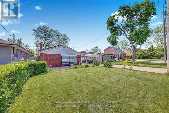 Building Photo - 18 De Marco Blvd