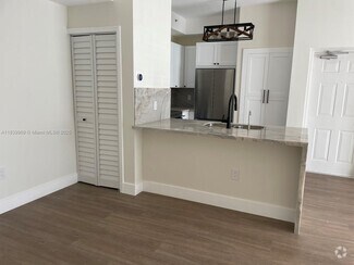 Building Photo - 7250 NW 114th Ave