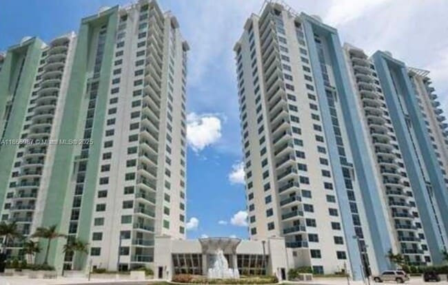 Foto del edificio - 2681 N Flamingo Rd