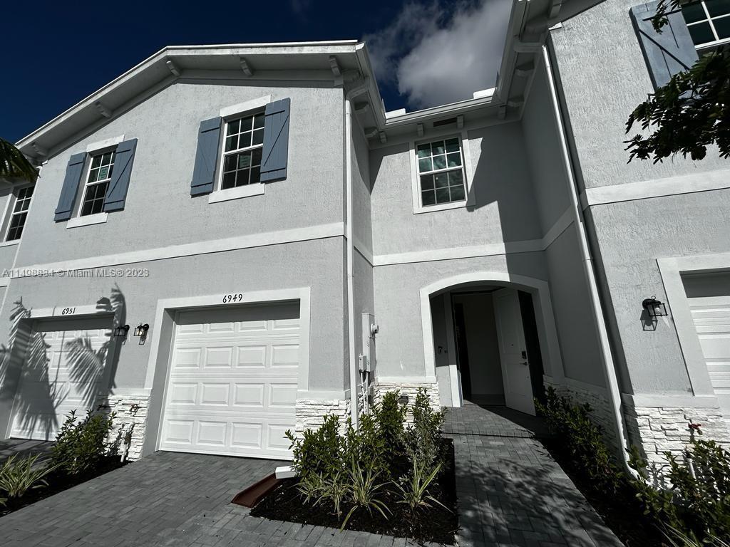 6949 Harbours Edge Ave, Lake Worth, FL 33467 Townhome Rentals in Lake