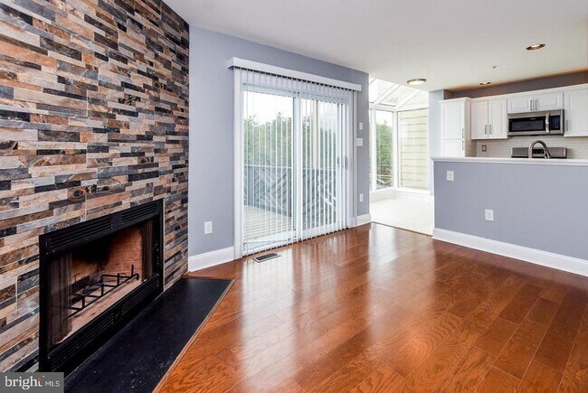 Foto del edificio - 3240 Spriggs Request Way
