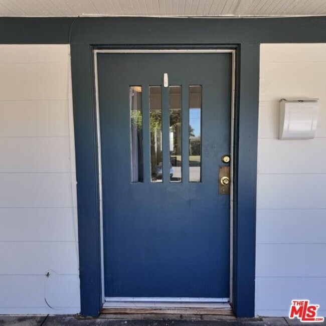 Foto del edificio - 2416 Chester Ln