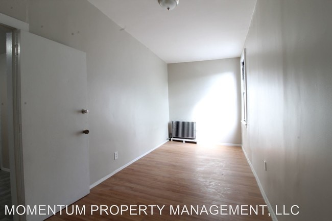Building Photo - 160 Palisade Ave