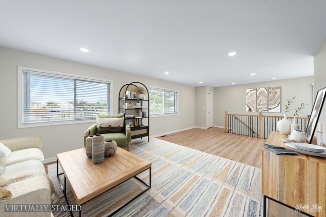 Foto del edificio - 226 N Waterford Dr
