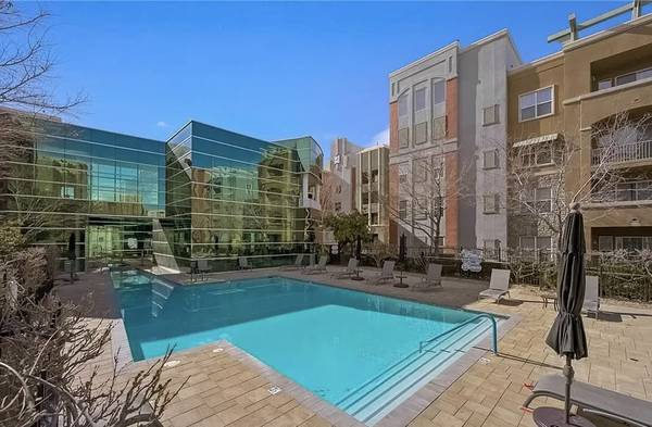 Foto principal - 50 E Serene Ave