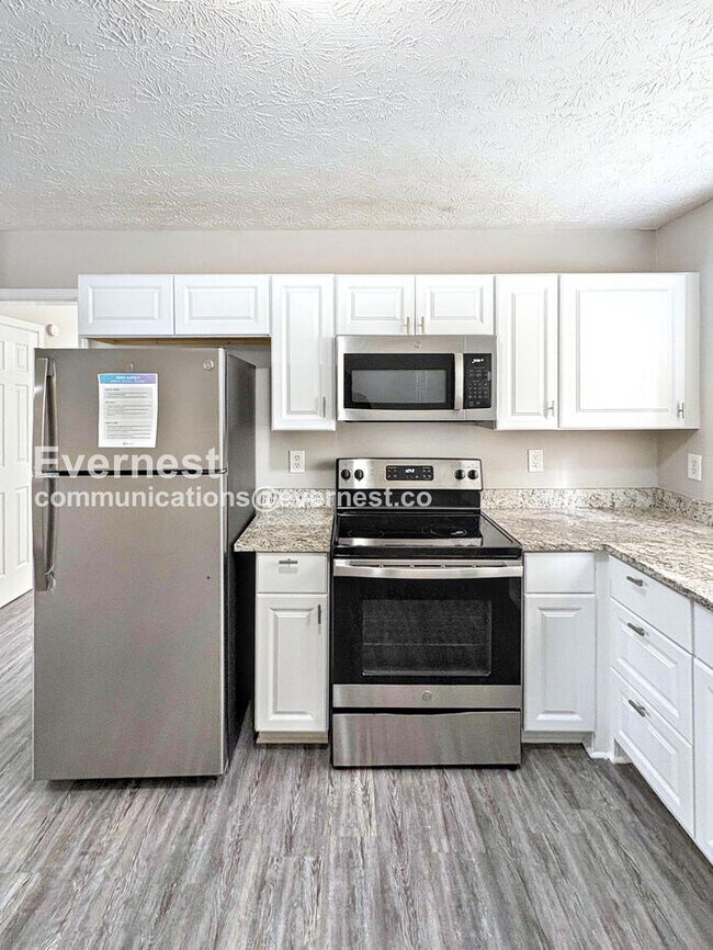 Foto del edificio - 9251 Clb Vw Trce