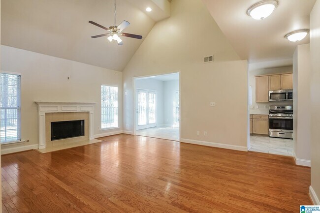 Foto del edificio - 100 Chesser Loop Rd