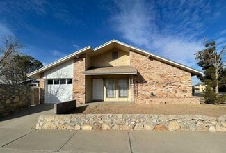 Building Photo - 1901 Lee Elder Dr