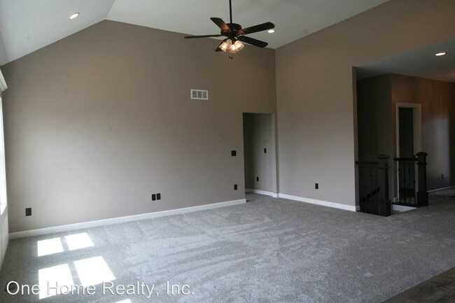 Building Photo - 11660 Ridgeway Ct