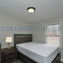 Building Photo - 1400 Brookwood Dr