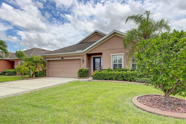 Building Photo - 8088  Westfield Circle  Vero Beach Fl 32966