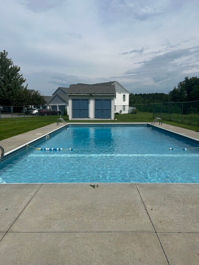 Building Photo - 57 Saybrook Rd