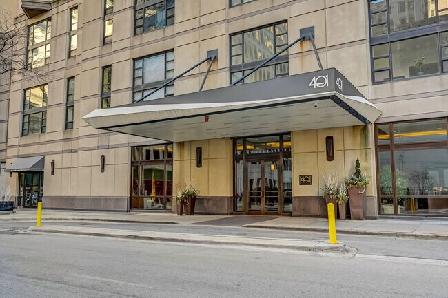 Building Photo - 401 E Ontario St