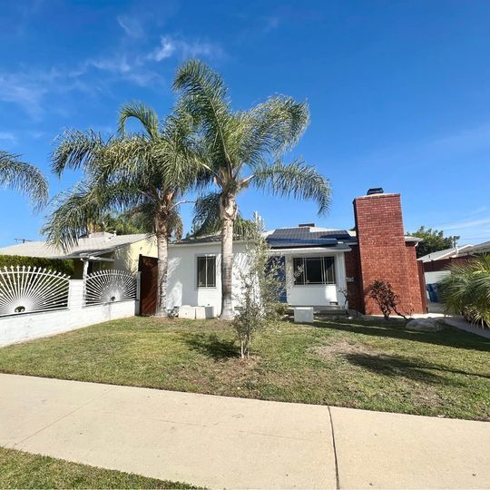 Foto del edificio - 6508 Teesdale Ave