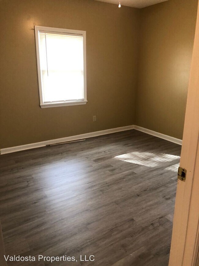 Foto del edificio - 3 br, 1 bath House - 907 Ponderosa Drive