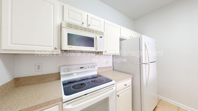 Building Photo - 7990 Baymeadows Rd E