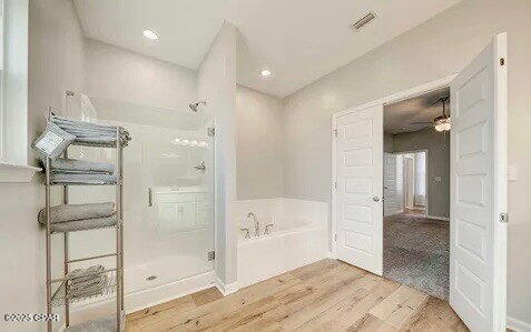 Foto del edificio - 407 Raven Ln