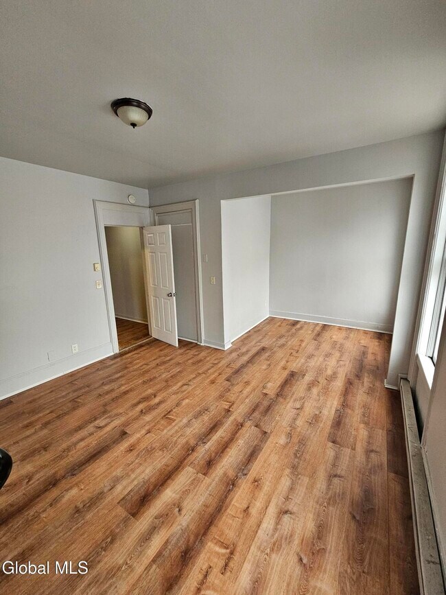 Foto del edificio - 119 Grand St